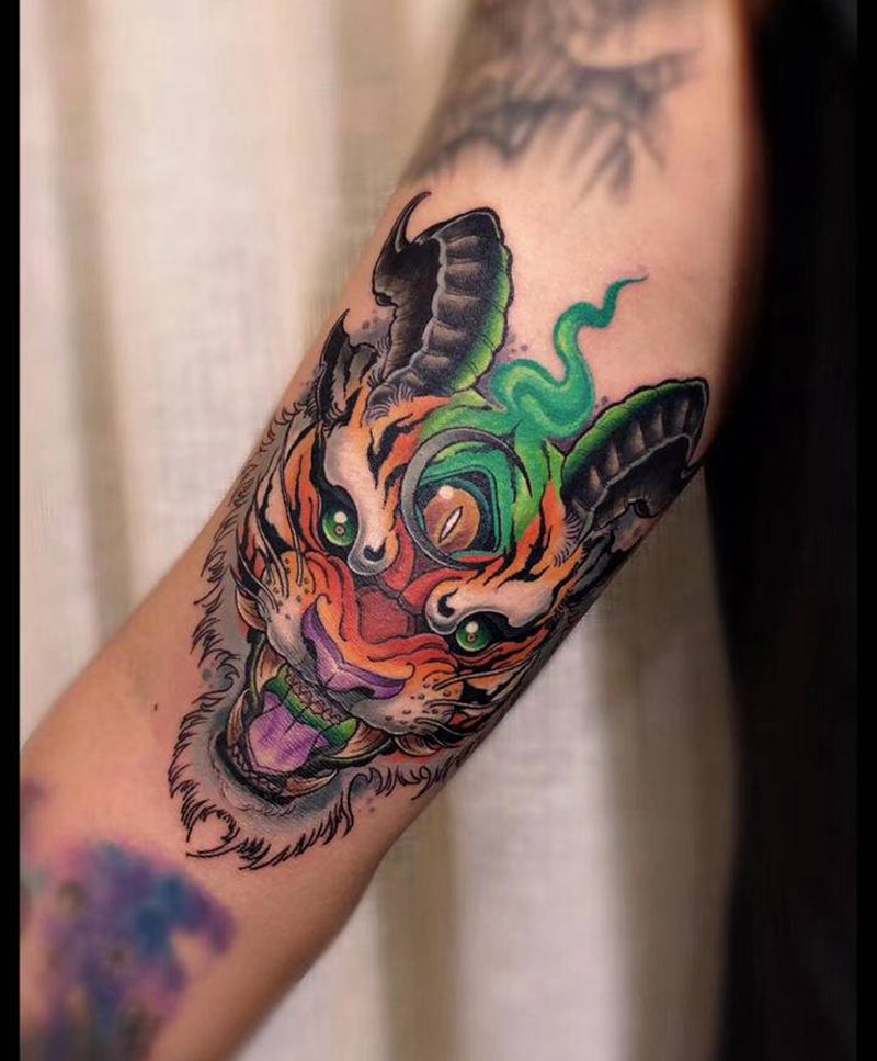 三眼虎纹身图片_New School纹身图案