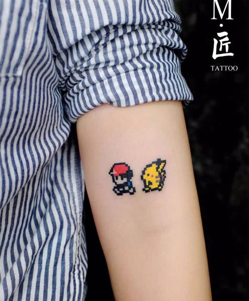 小纹身纹身图片_手臂几何水彩任天堂皮卡丘像素纹身图案
