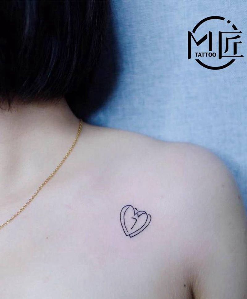 小清新 纹身纹身图片_胸部几何小清新心线条纹身图案