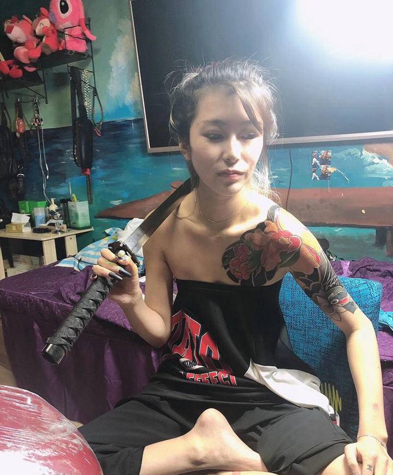 老传统半甲纹身图片_手臂胸部老传统纹身图案