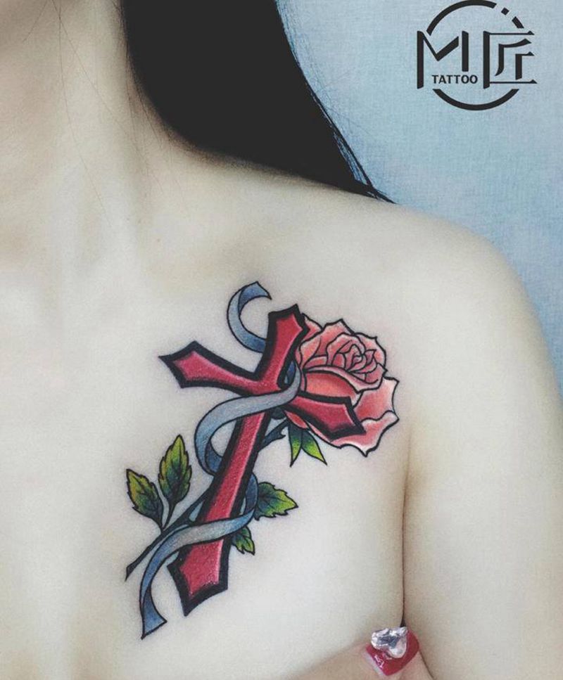十字架纹身纹身图片_胸部新传统玫瑰色彩红色系纹身图案
