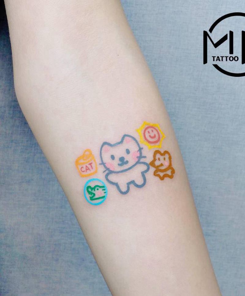 卡通纹身纹身图片_手臂水彩线条可爱动物纹身图案