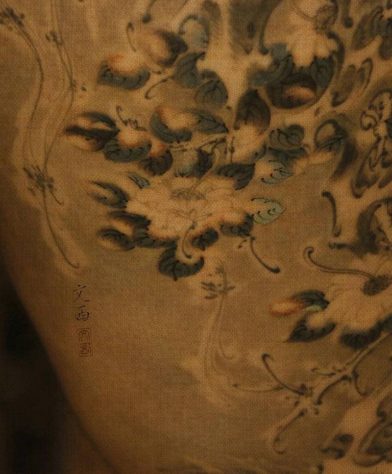 人鸟无声纹身图片_臀部背部新传统纹身图案