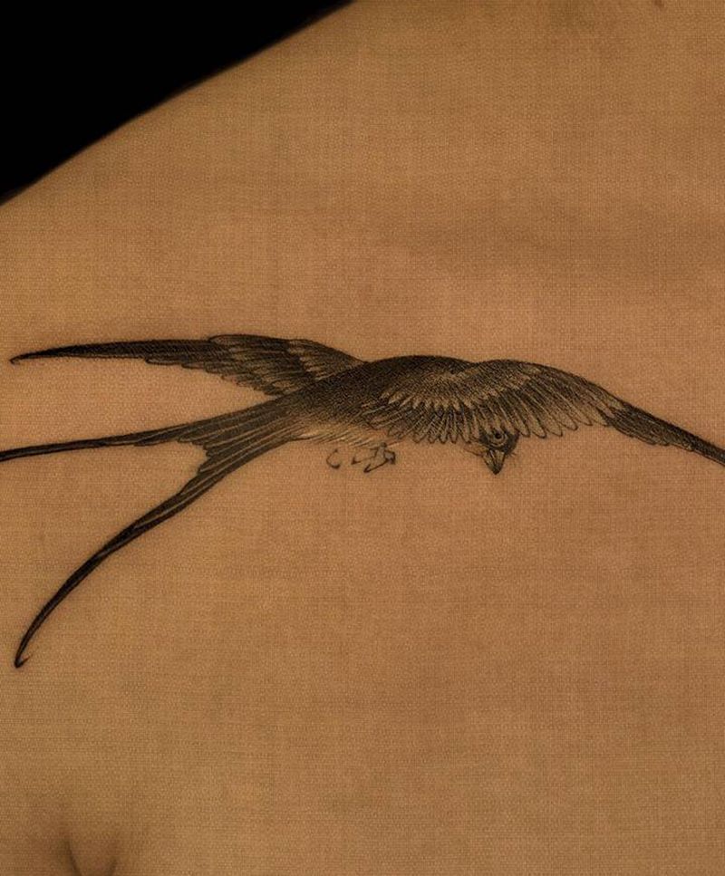 燕雀纹身图片_胸部新传统中式传统纹身图案