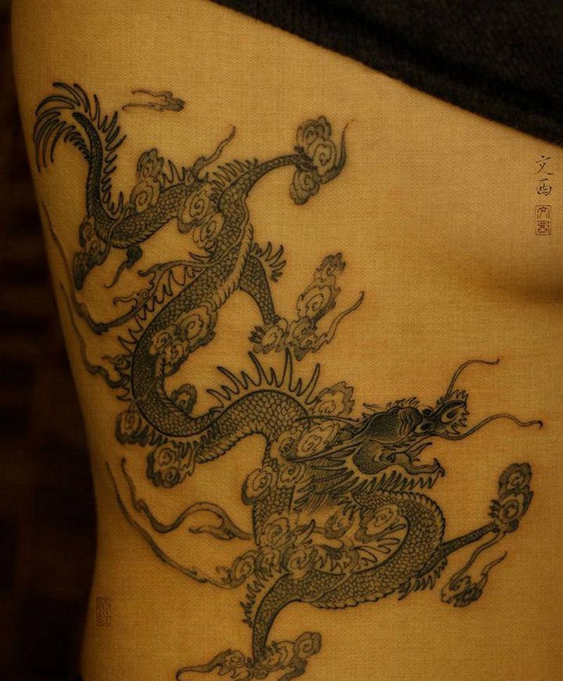 青龙纹身图片_胸部腰部新传统青龙纹身图案