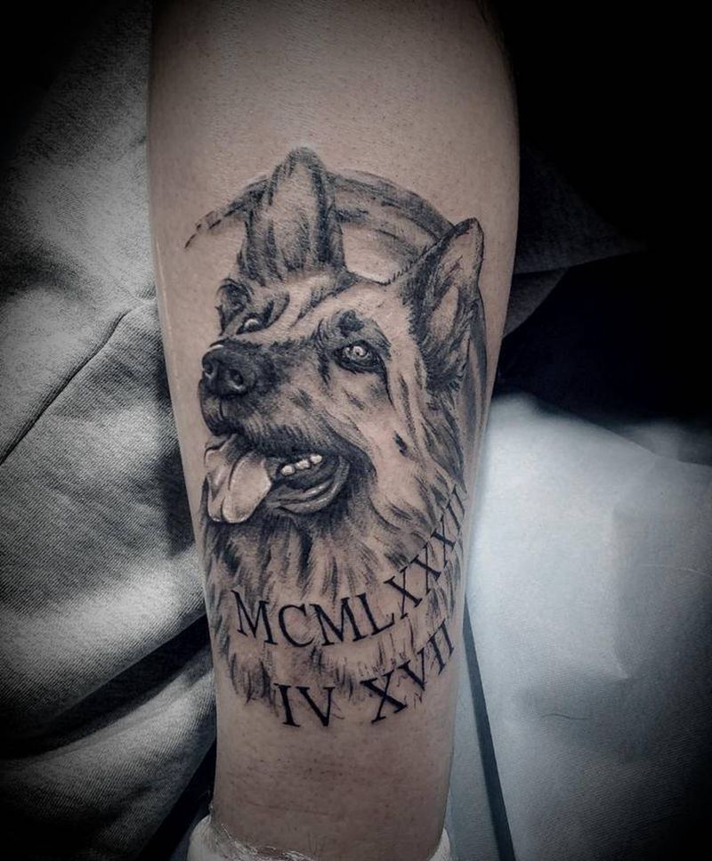 犬纹身图片_腿部纹身图案