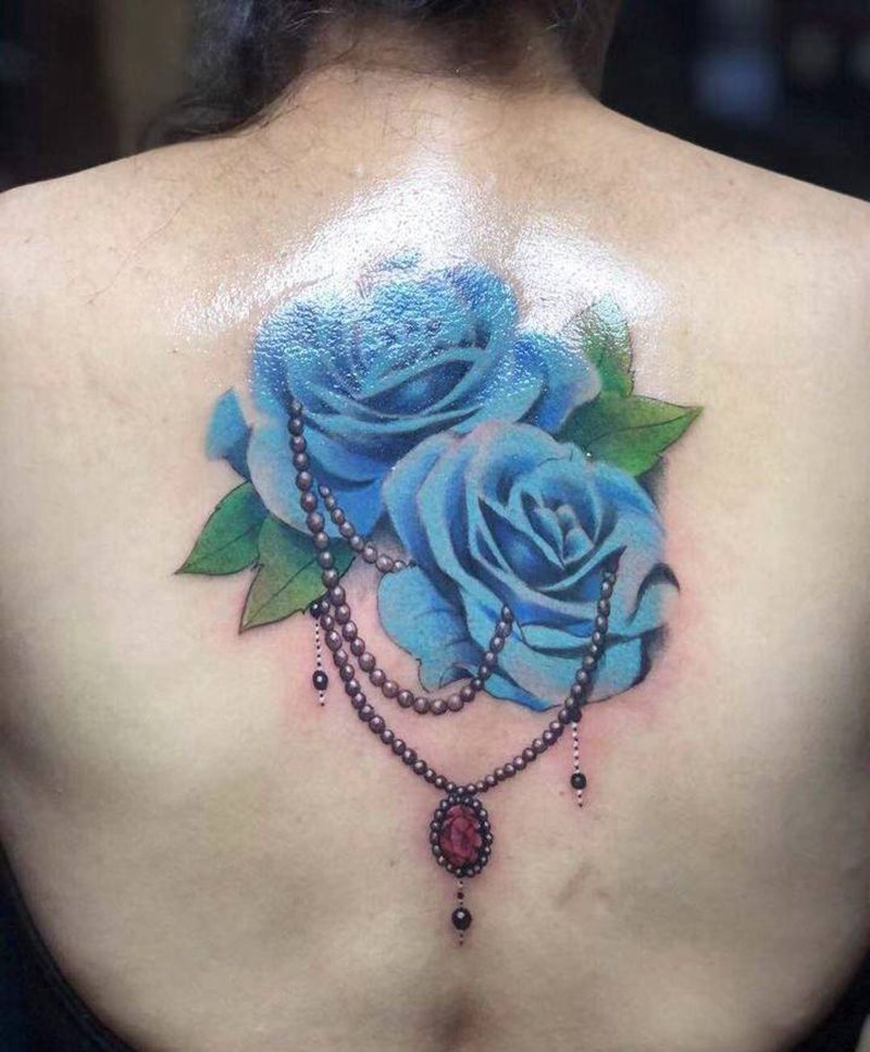 花纹身图片_背部纹身图案