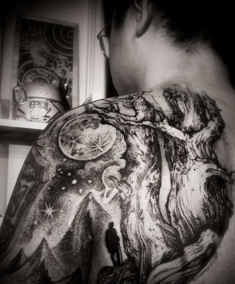 纪念纹身图片_背部纹身图案