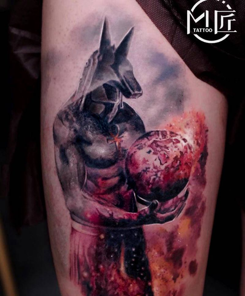 《Shokran》纹身图片_腿部欧美写实阿努比斯纹身图案