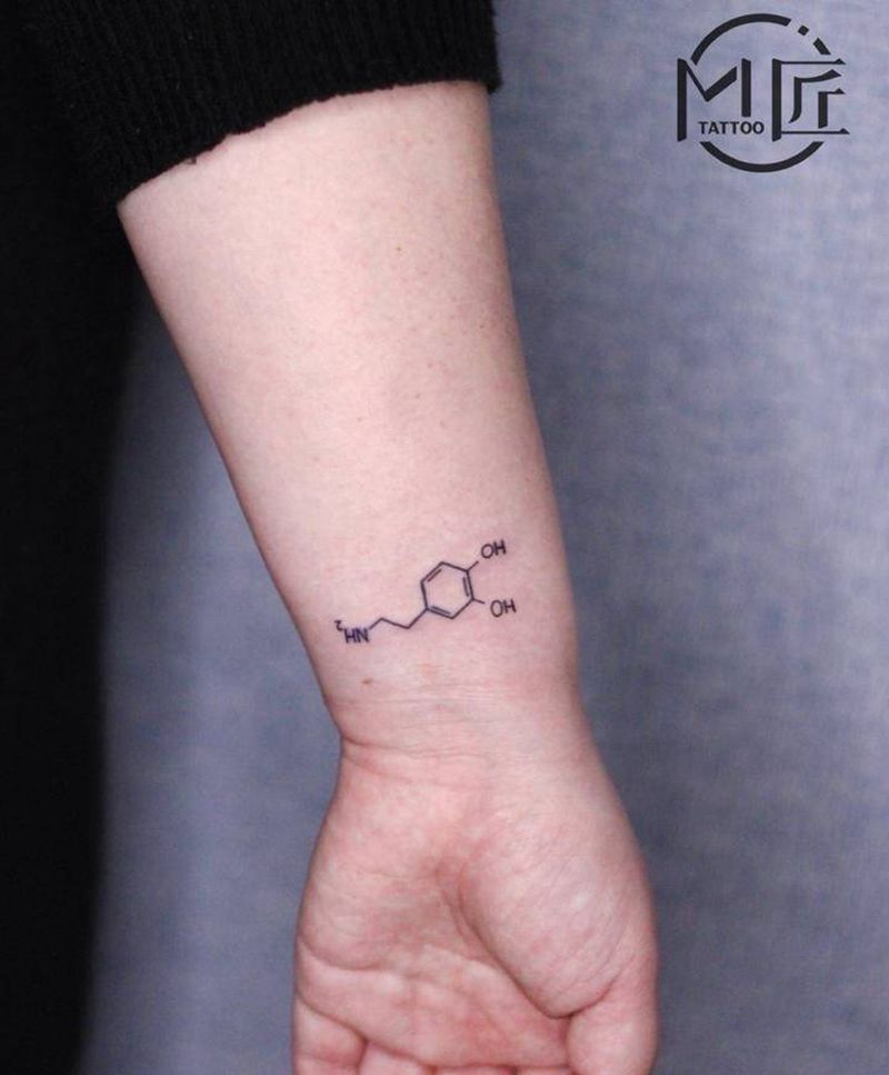 多巴胺分子式纹身图片_手臂几何小清新纹身图案