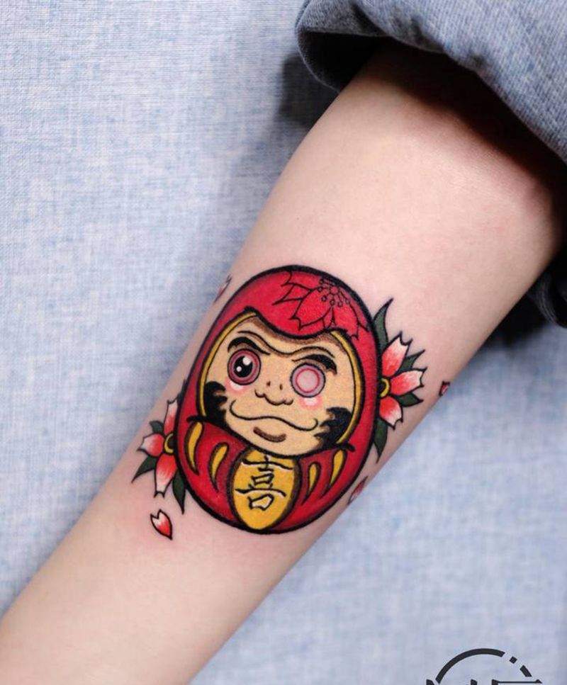 达摩蛋纹身图片_手臂纹身图案