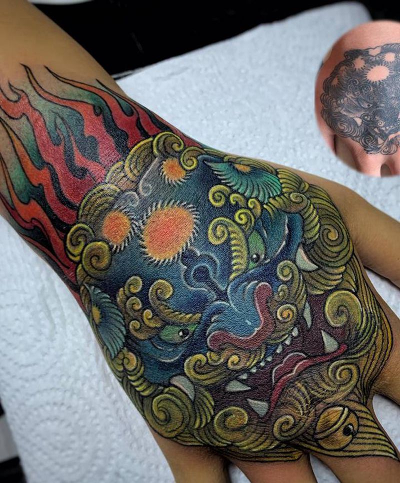 唐狮修改纹身图片_手臂手部新传统唐狮纹身手面纹身修改纹身纹身图案