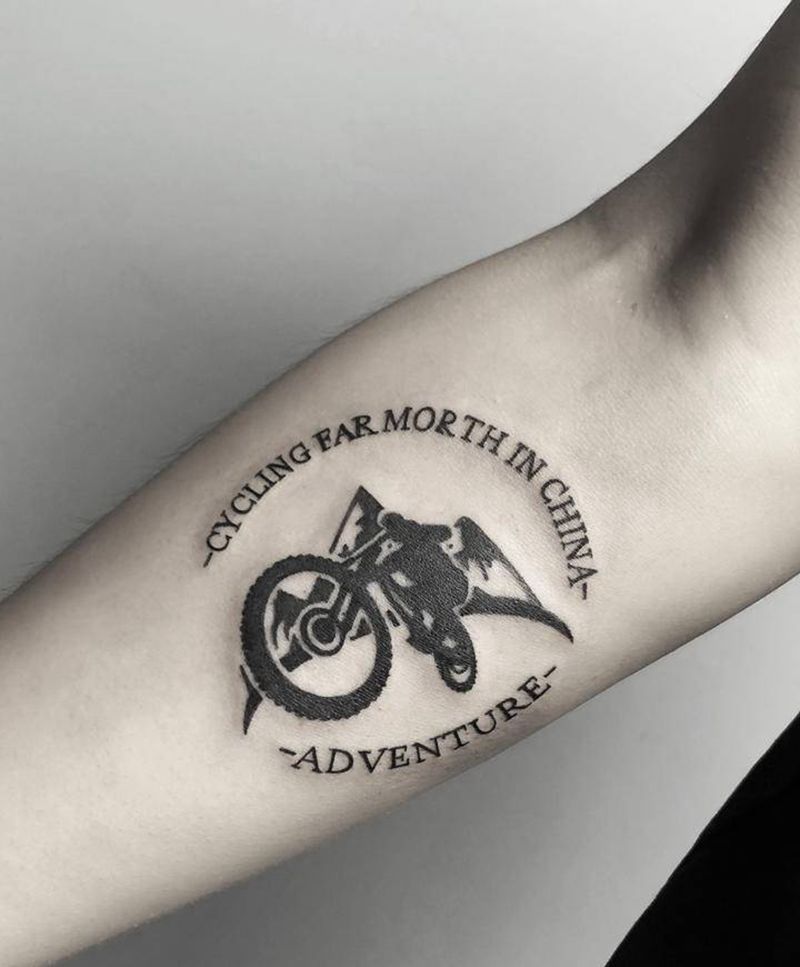 骑行精神纹身图片_手臂纹身图案