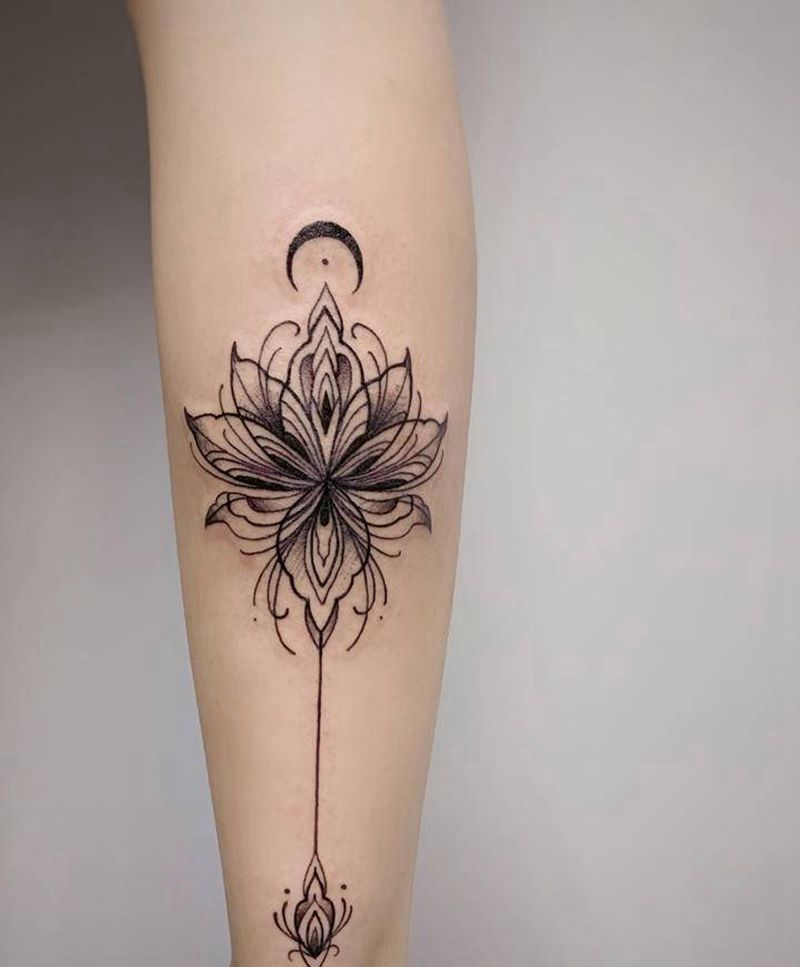 图腾纹身图片_腿部脚部点刺图腾小腿纹身图腾纹身女性图腾纹身图案