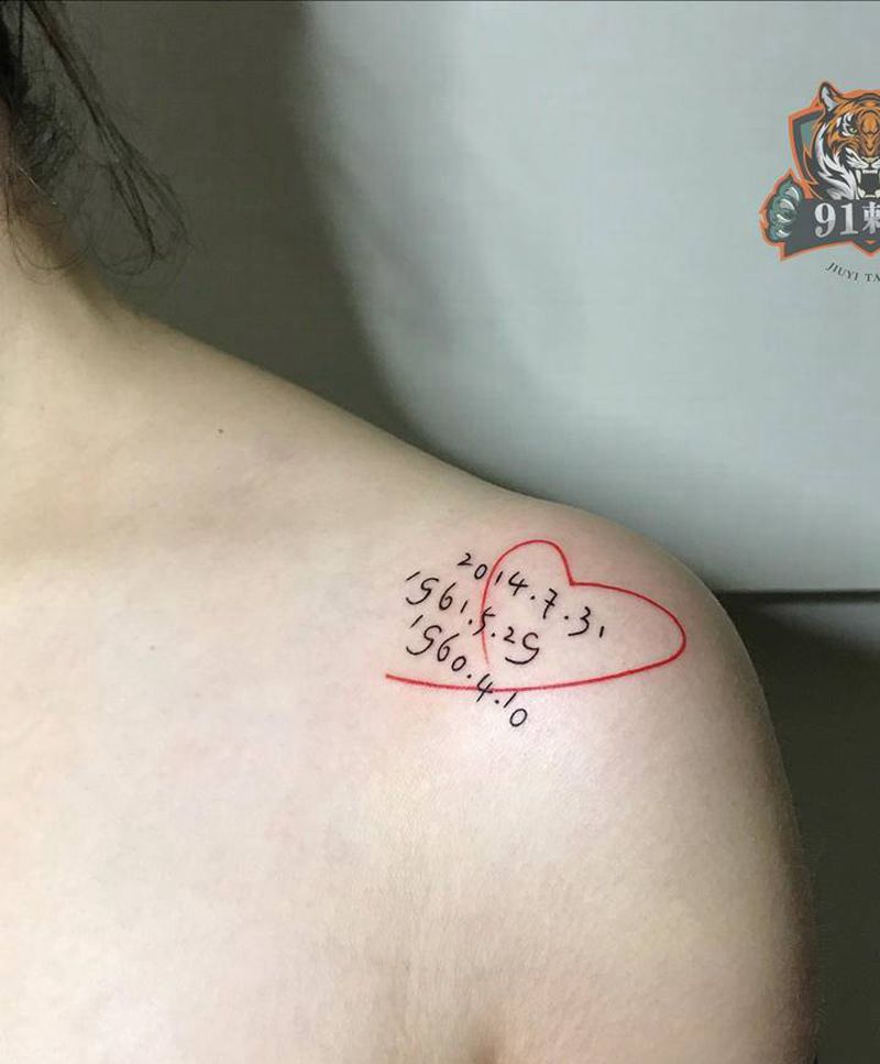 小清新纹身图片_肩部水彩纹身图案