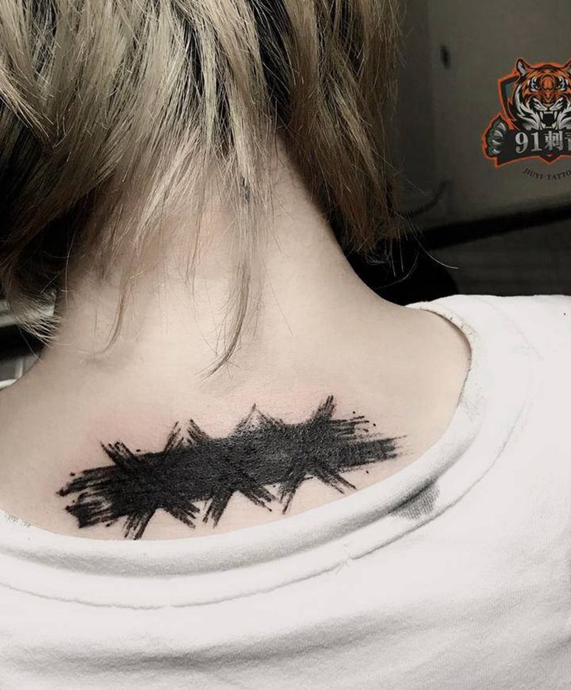 图腾纹身图片_颈部图腾遮盖纹身纹身图案