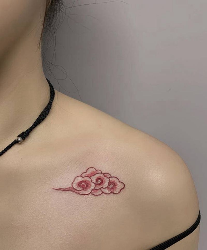 祥云纹身图片_肩部水彩云彩纹身云纹身云朵纹身图案