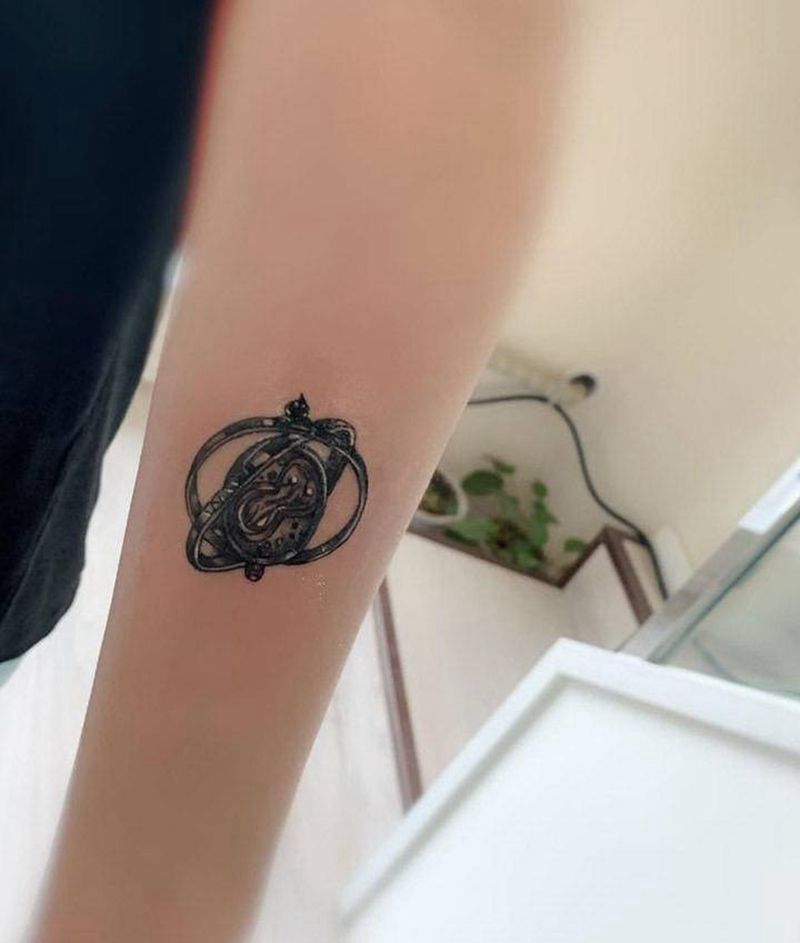 遮盖纹身图片_手臂图腾纹身图案