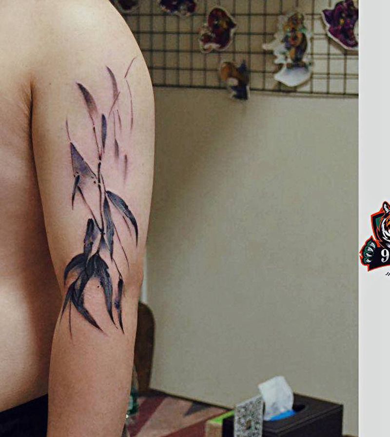 水墨竹纹身图片_手臂水墨竹子纹身图案