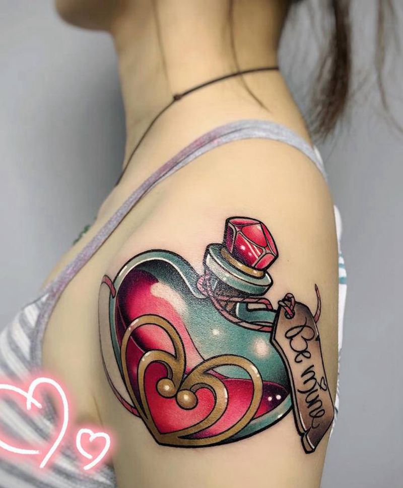 迷情剂纹身图片_手臂肩部New School欧美写实爱情药水迷情剂哈利波特纹身图案