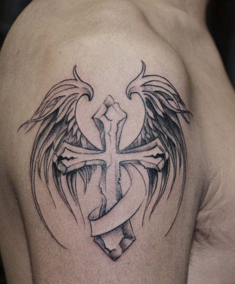 翅膀纹身图片_手臂老传统图腾纹身图案