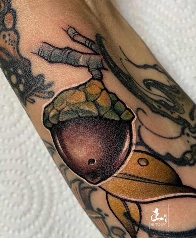 冰河牌坚果纹身图片_手臂New SchoolOld School坚果橡果栗子纹身图案