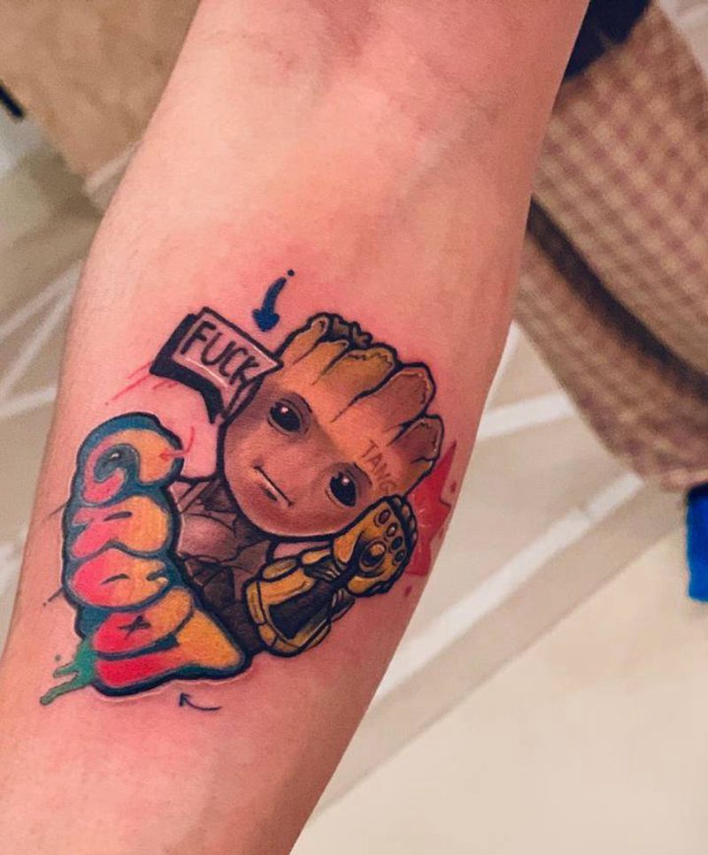 闰土作品纹身图片_手部纹身图案