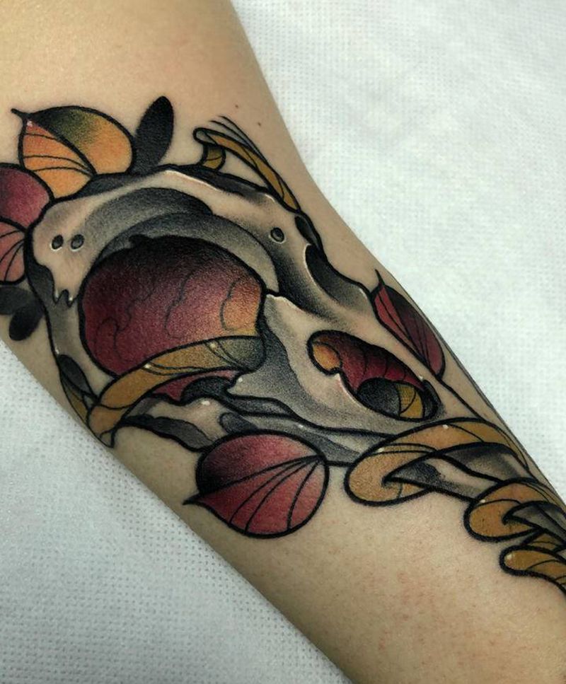 鸟头骨纹身图片_手臂New SchoolOld School鸟纹身骷髅纹身School鸟纹身图案