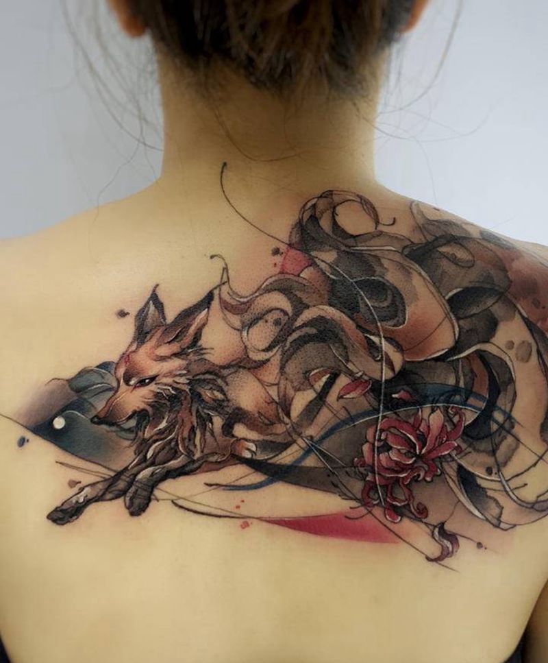 小凤九纹身图片_背部水彩水墨狐狸三生三世九尾狐纹身图案