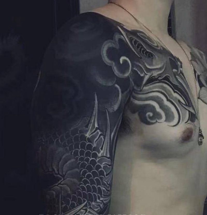 王位作品纹身图片_胸部手臂新传统水墨龍纹身图案