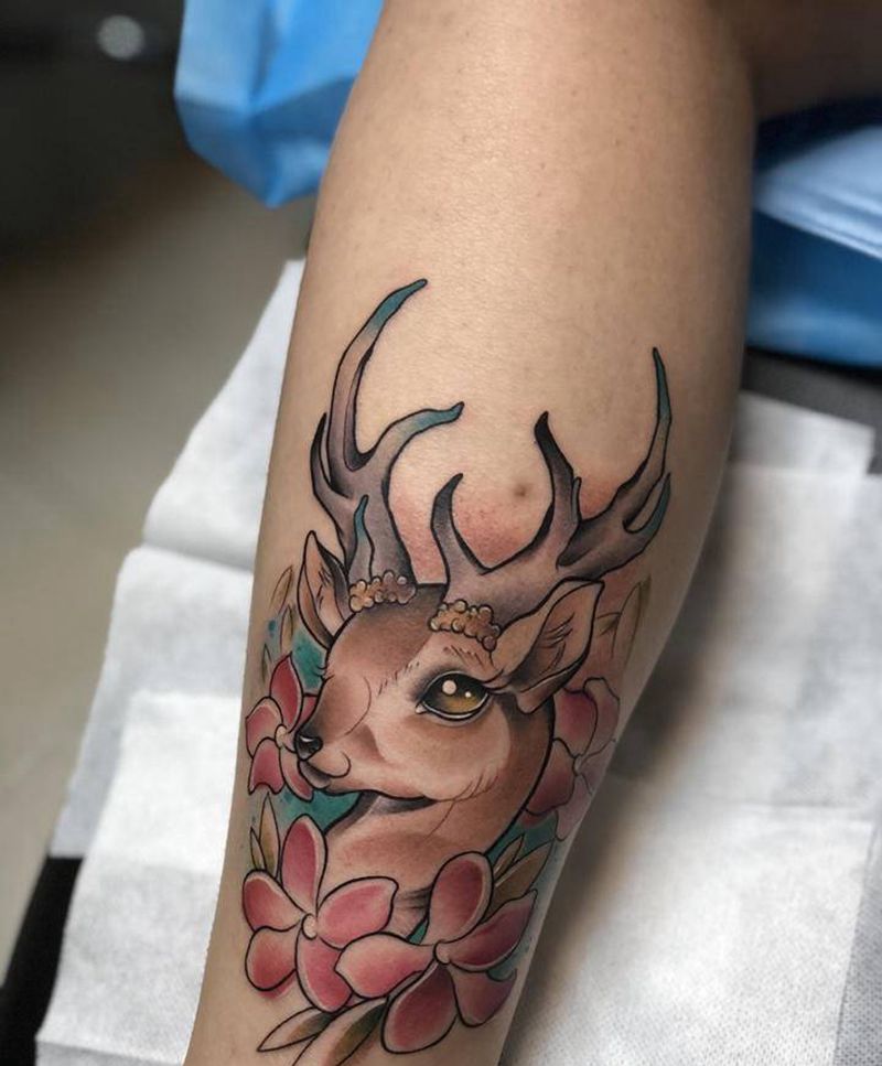 小鹿纹身图片_脚部腿部New School水彩动物鹿卡通纹身图案
