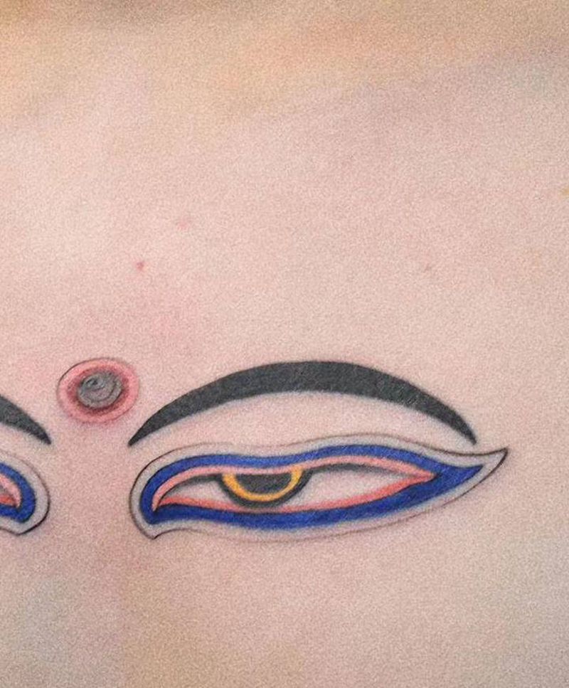 眼睛纹身图片_胸部图腾纹身图案
