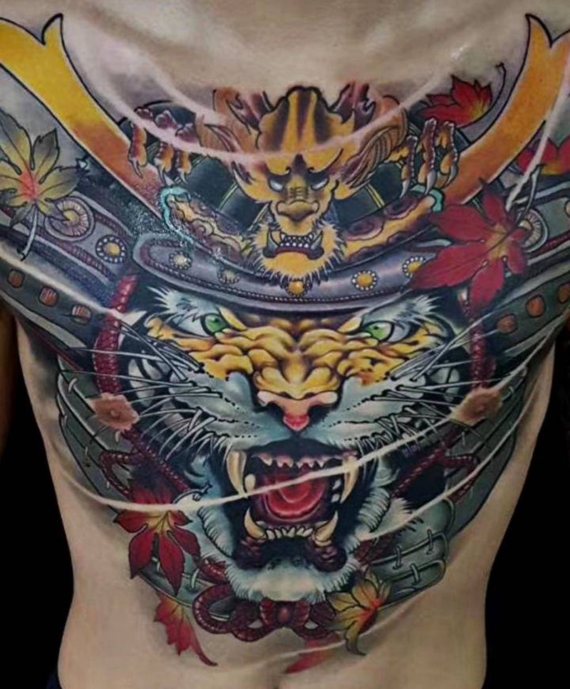 花胸   一刺-艺聪纹身图片_胸部纹身图案