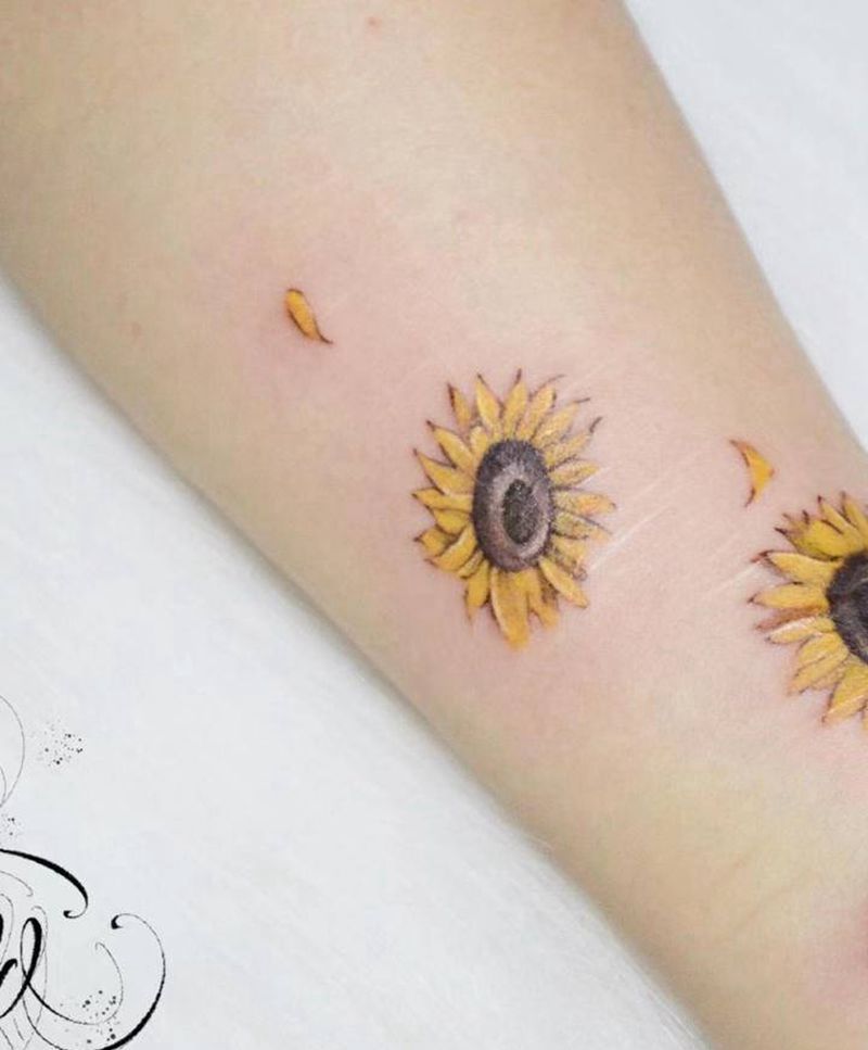 向日葵纹身图片_手臂水彩纹身图案