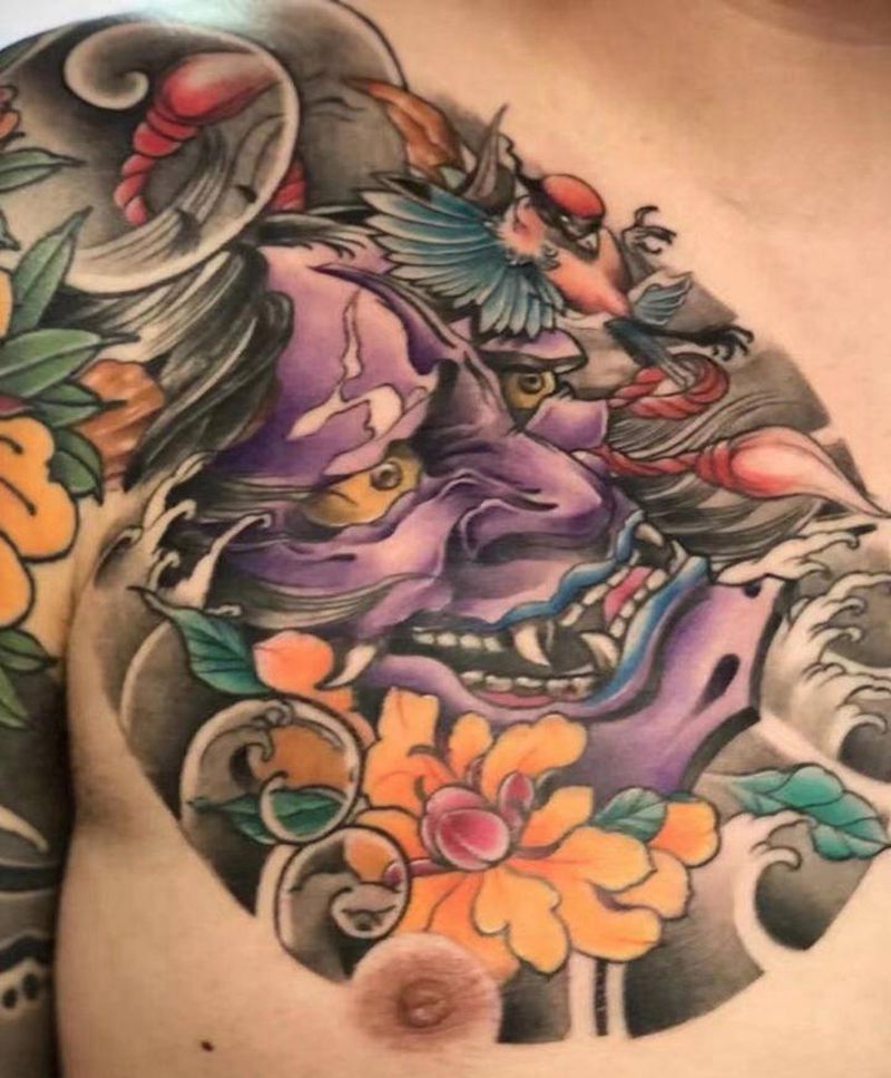 般若纹身图片_胸部新传统纹身图案