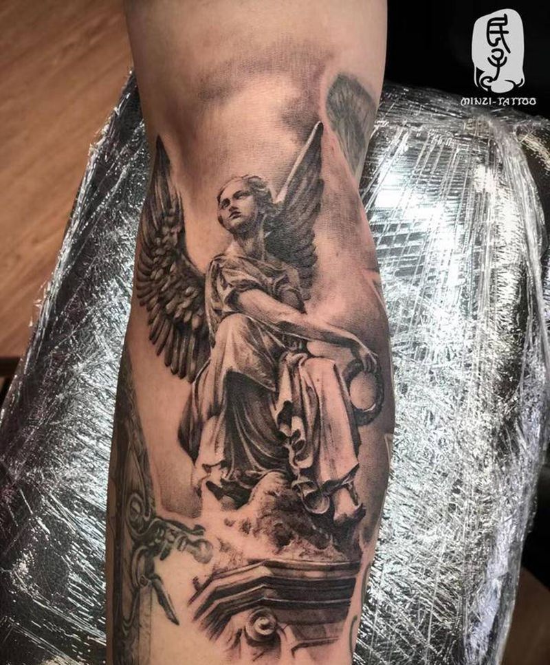 天使纹身图片_手臂欧美写实纹身图案