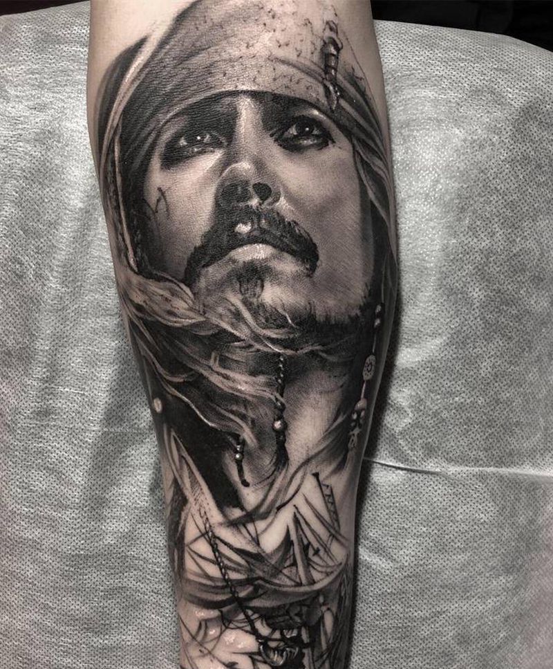 加勒比海纹身图片_手臂欧美写实纹身图案