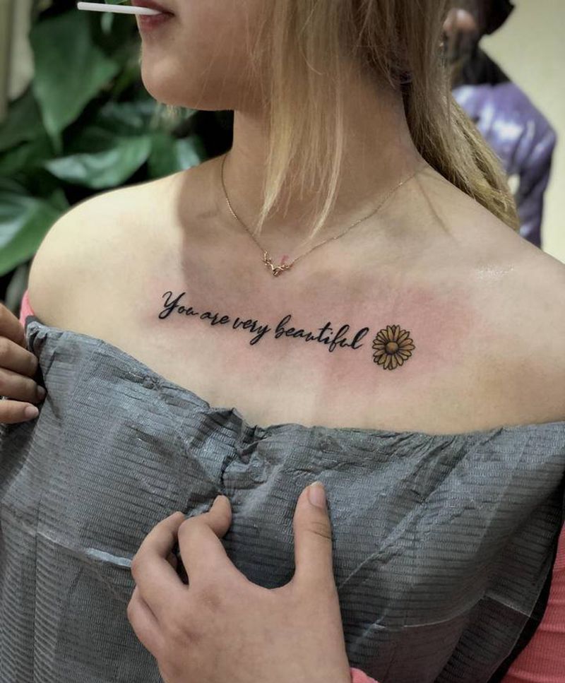 英文纹身图片_胸部纹身图案