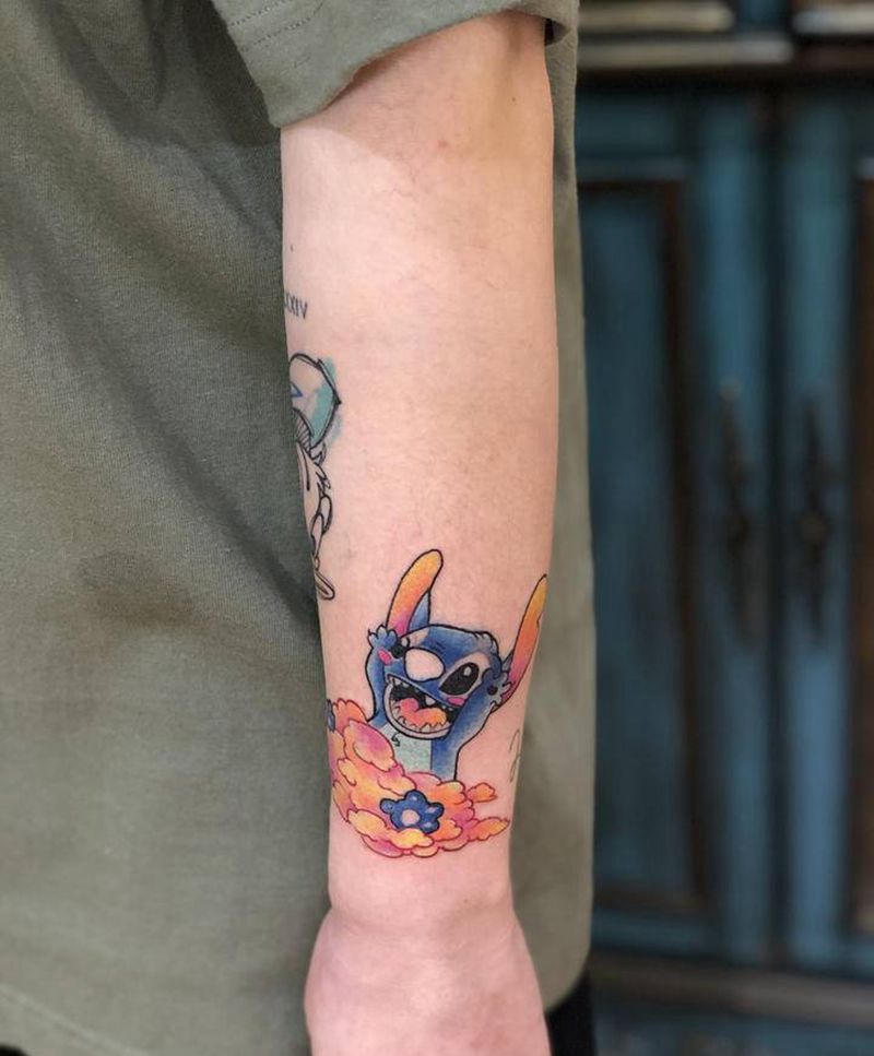 史迪仔纹身图片_手臂纹身图案