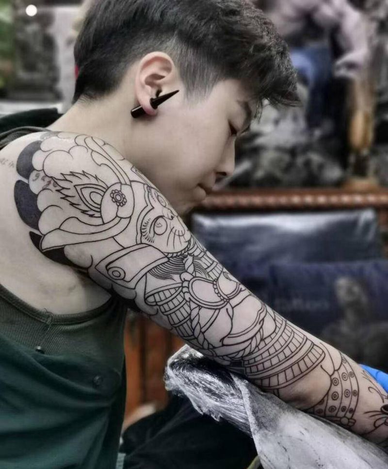 花臂纹身图片_手臂老传统纹身图案