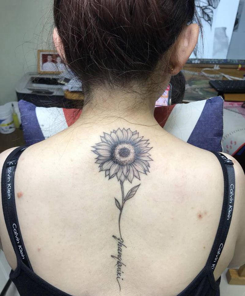向日葵纹身纹身图片_背部向日葵纹身图案