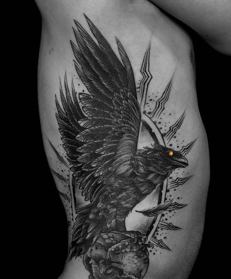 暗黑乌鸦骷髅纹身图片_腰部点刺欧美写实纹身图案