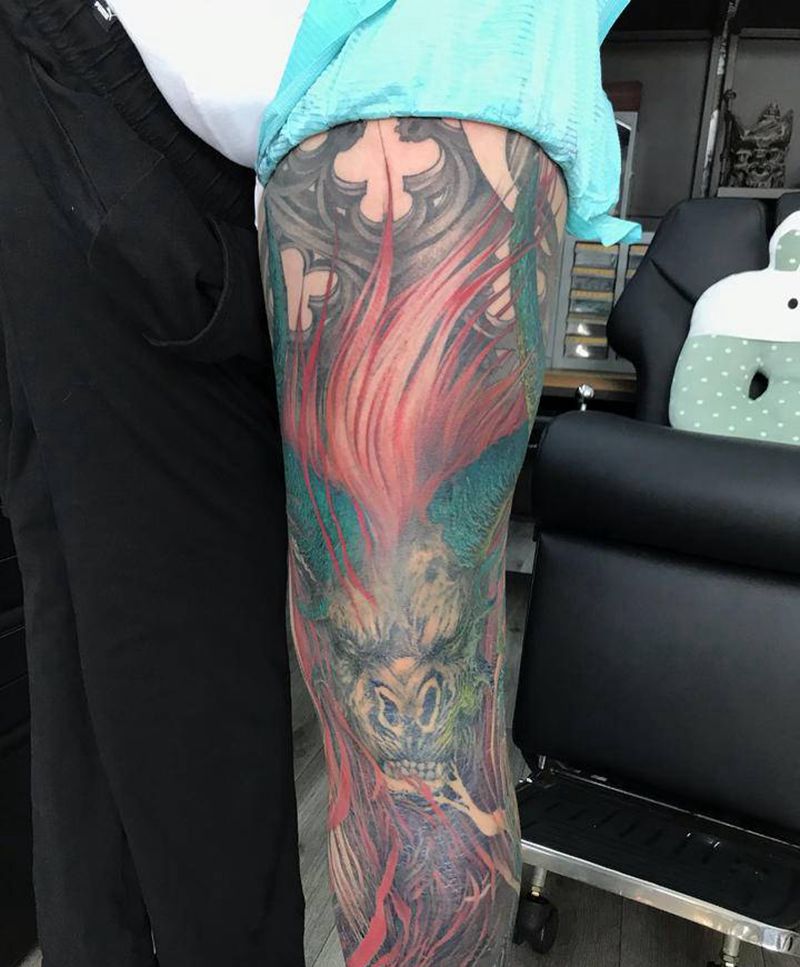 撒旦未完纹身图片_腿部欧美写实原创纹身图案