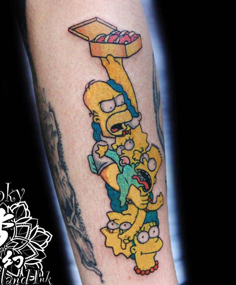 辛普森纹身图片_手臂New School纹身图案