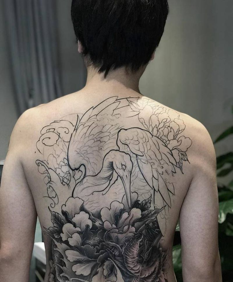 仙鹤纹身图片_背部新传统纹身图案