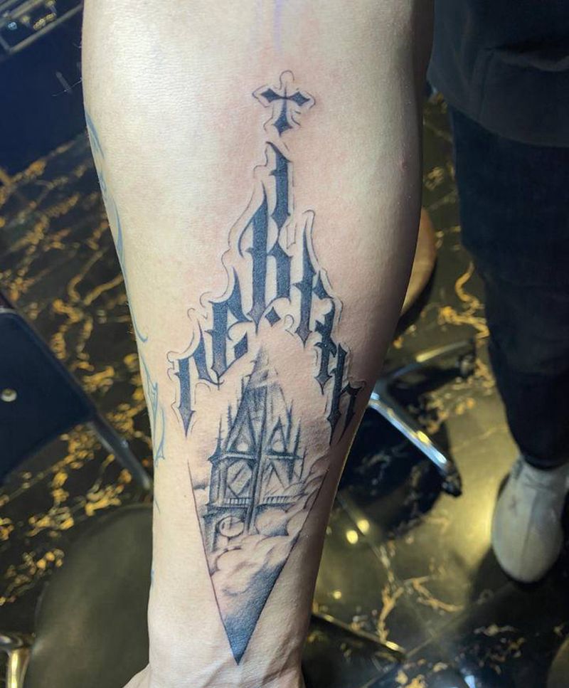 欧美纹身图片_手臂手部欧美写实花体字纹身图案