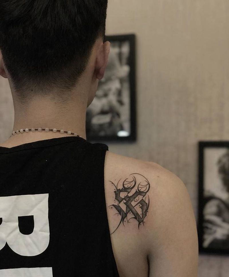 花体数字纹身图片_背部花体字纹身图案