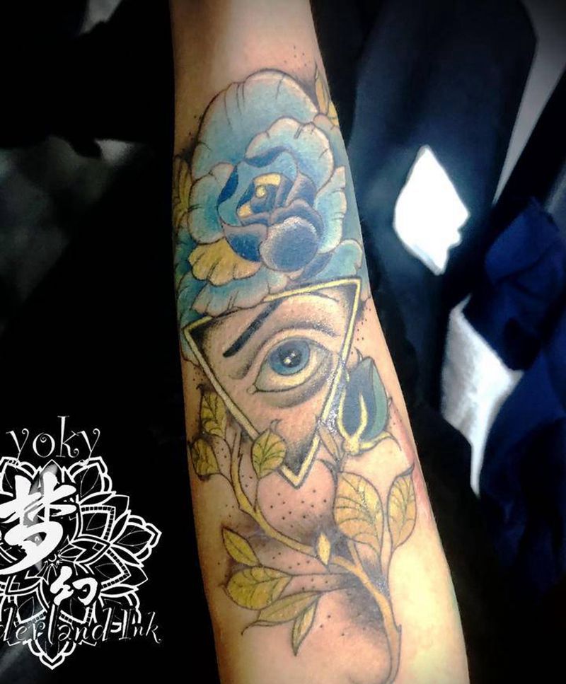 花与上帝之眼纹身图片_手臂New School纹身图案