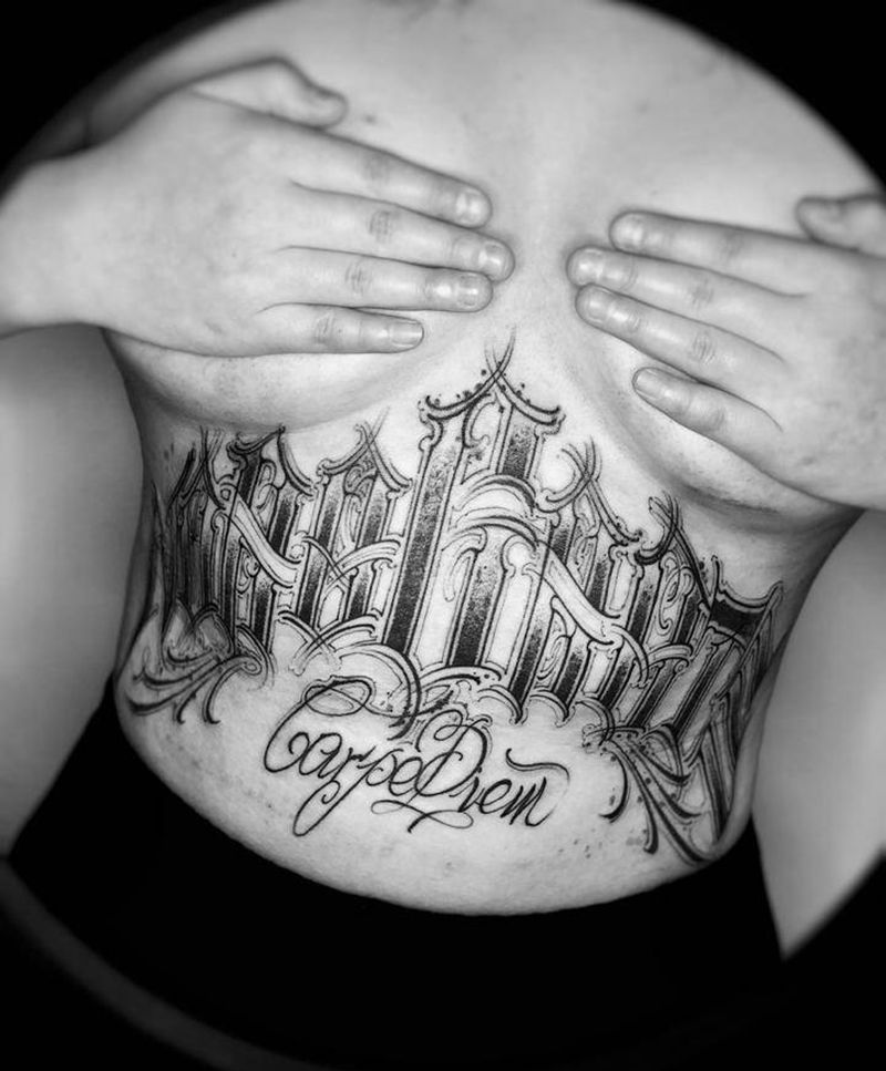 花体字纹身图片_腹部花体字纹身图案