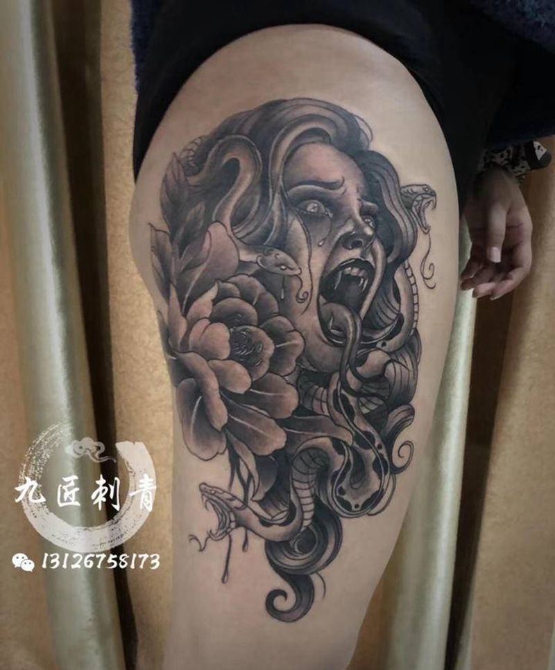 美杜莎纹身图片_腿部Old School美杜莎纹身图案